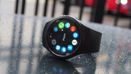 Samsung Gear S2 smartwatch gets big, surprise update