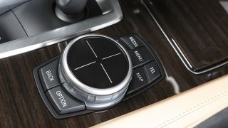 BMW iDrive Touch