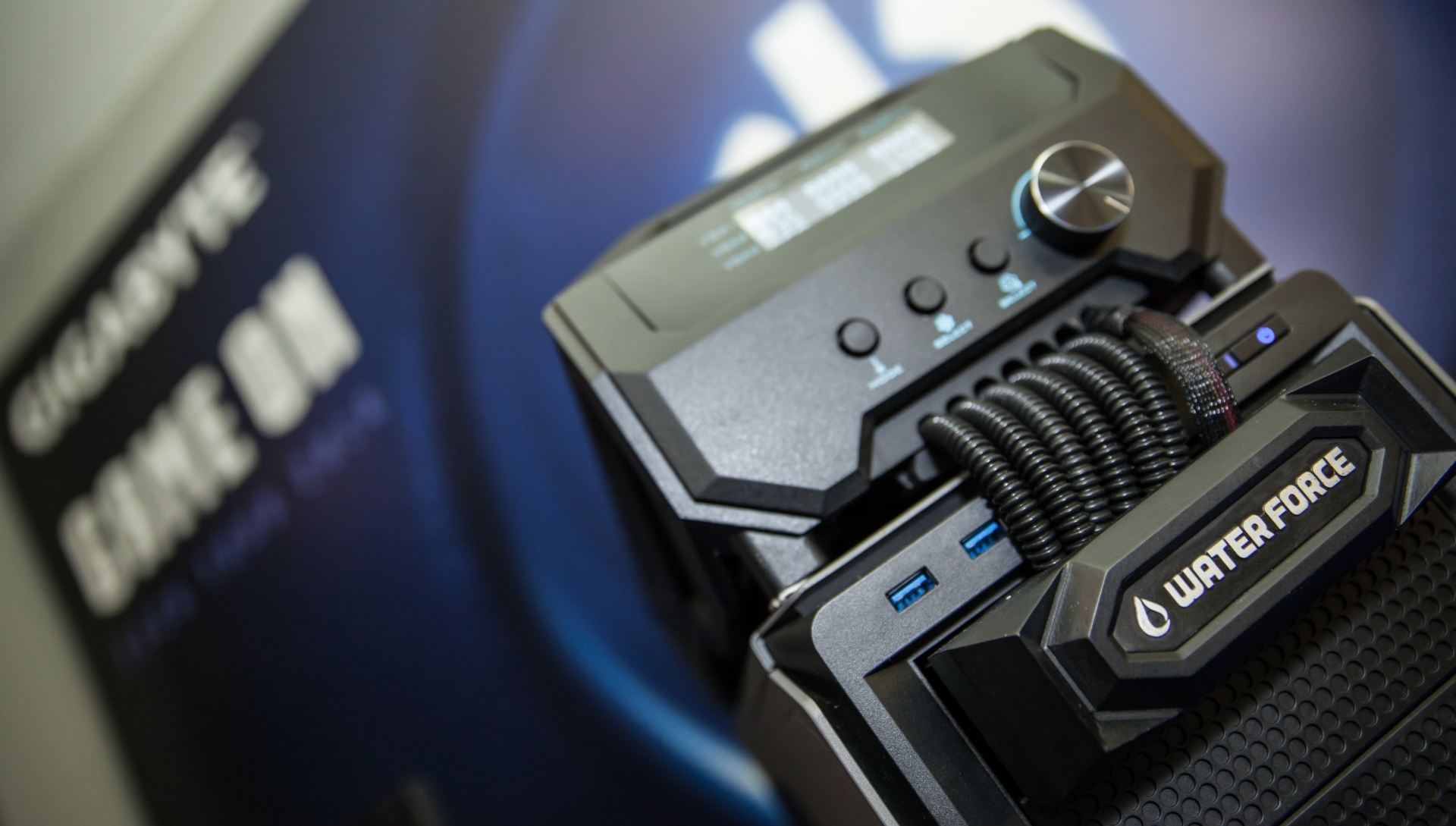 Gigabyte Waterforce front