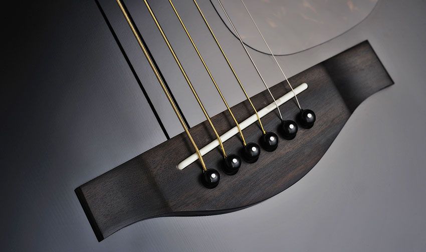 The LL16D has an ebony bridge