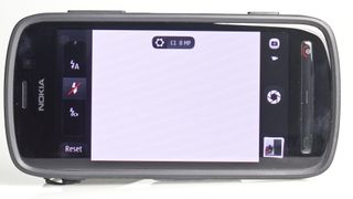 In-depth look at the Nokia Pureview 808's camera