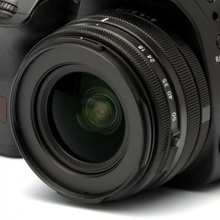 Pentax 18-50mm retracting kit lens