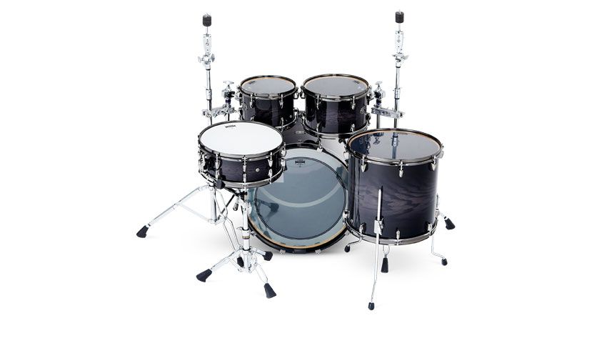 Live Custom has thicker shells, with plies beefed up by 10% from the Oak Custom kit