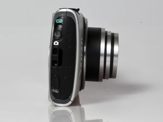 Canon ixus 230 hs