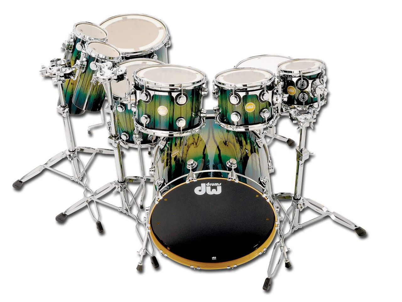 X Shell toms sound bigger and more resonant. The new cross-lamination works wonders