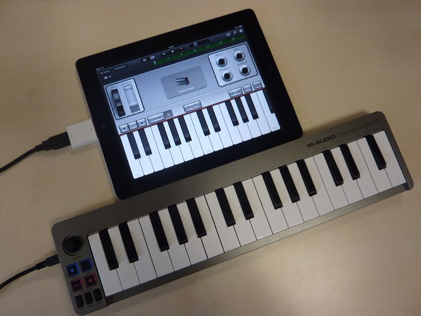 The Keystation Mini 32 works instantly with the iPad via Apple's Camera Connection Kit.