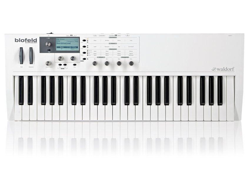 The 49-note keyboard is a good compromise between portability and playability.