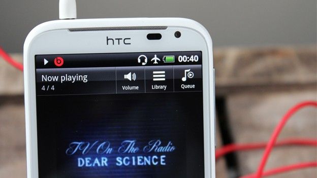 HTC Sensation XL Hands-on