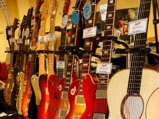 Bristol guitar show returns for second year