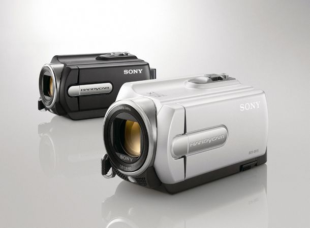 Sony officially launches two new Handycam camcorders