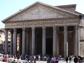 Famous buildings: Pantheon in Rome
