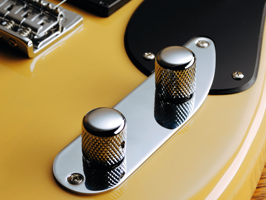 The '51's control surface recalls the classic Fender P-Bass.