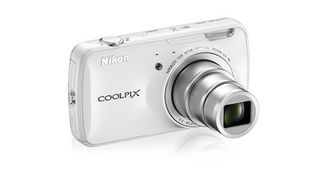Nikon Coolpix S800c review