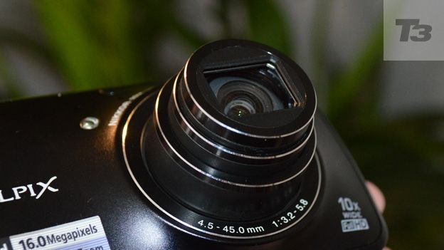 Nikon Coolpix S800C review