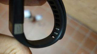 Fitbit Force clasp