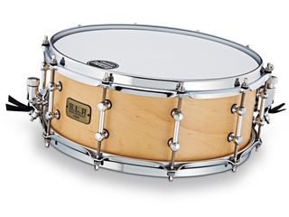 The SLP Classic Maple snare features Tama's triple-flanged 2.3mm steel Sound Arc hoop.