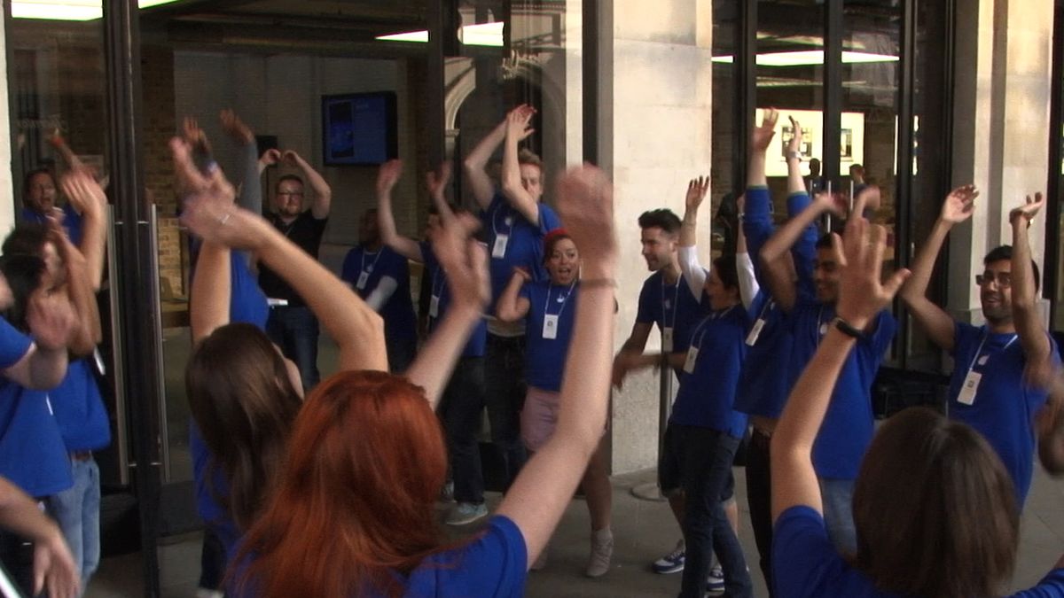 Apple employee perks now include deeper discounts on Mac, iPad products