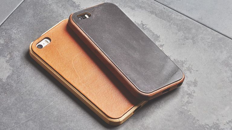 Grovemade iPhone SE Wood & Leather Case