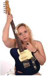 http://cdn.mos.musicradar.com/images/legacy/totalguitar/chantal.JPG