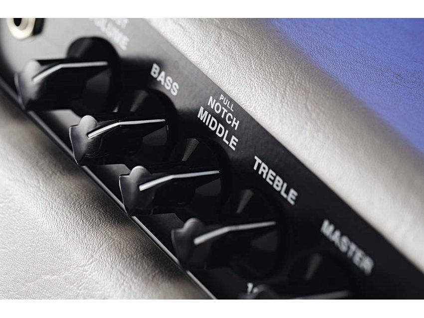 The pull notch on the mid-range aims to copy classic American Tweed and Blackface EQ.