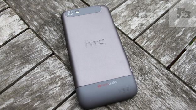 HTC One V review