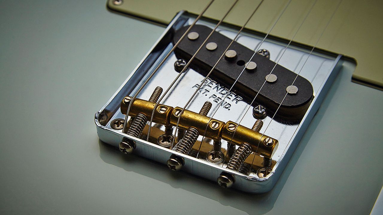 Although Fender's spec sheet tells us to expect chromed steel saddles, we got a 50s-style Tele bridge plate with three brass saddles