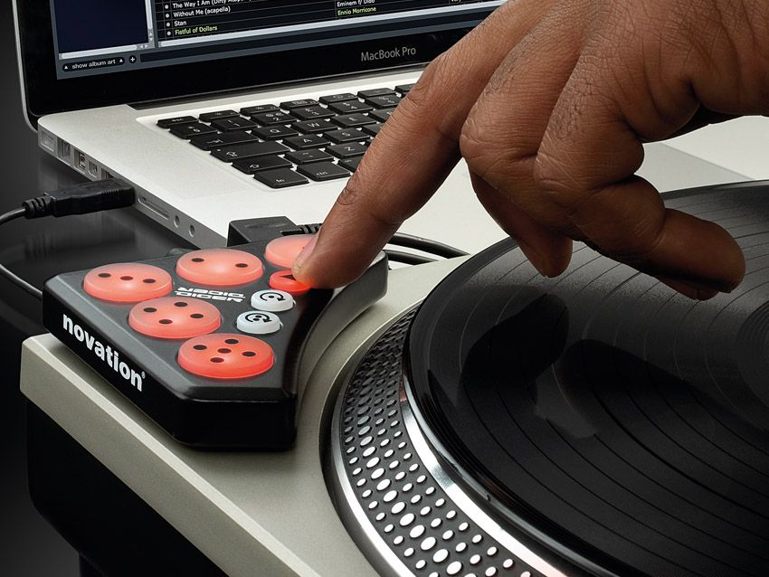 One of the Dicer's biggest selling points is the fact that it sits so nicely on the edge of a deck.