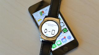 iPhone and Android Wear are now iOS compatible