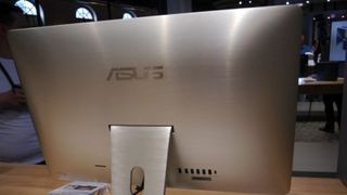 Asus Zen AiO S rear