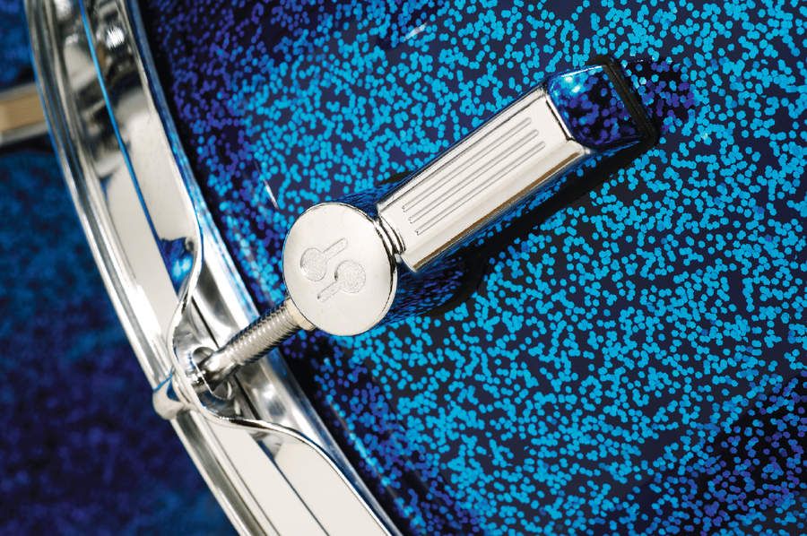 The kit boasts plenty of examples of the German company&acute;s special design flourishes