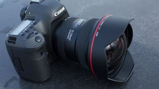 Canon EF 11-24mm f/4 IS USM
