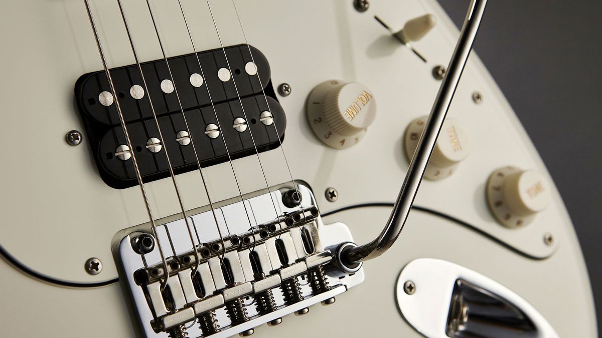 Bent-steel saddles give a vintage feel but the two- point vibrato gives a very modern and smooth performance