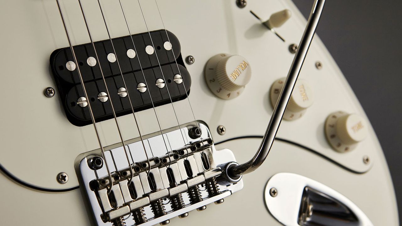 Bent-steel saddles give a vintage feel but the two- point vibrato gives a very modern and smooth performance