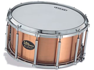 The EcHo-Flint snare features an ingenious free-floating, 'suspended shell' system.