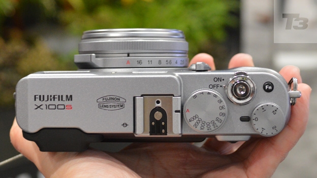 Fujifilm 100S review