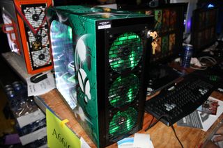 A pair of Alaw's V1 Tech rigs at QuakeCon