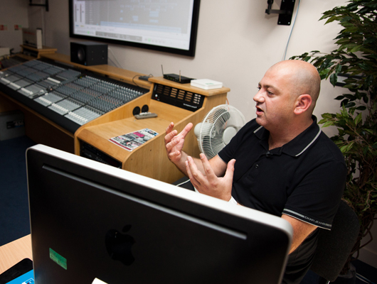 Steve Mac in action at Producer Sessions Live