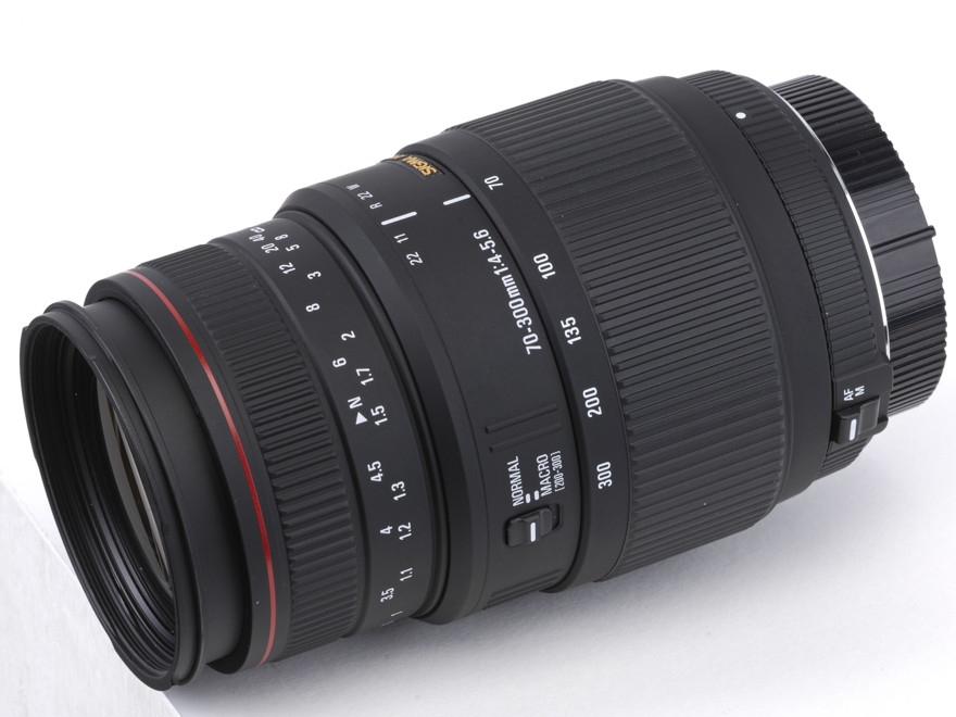 SIGMA Nikon レンズ 70-300㎜ F4-5.6 シグマ ニコン - カメラ