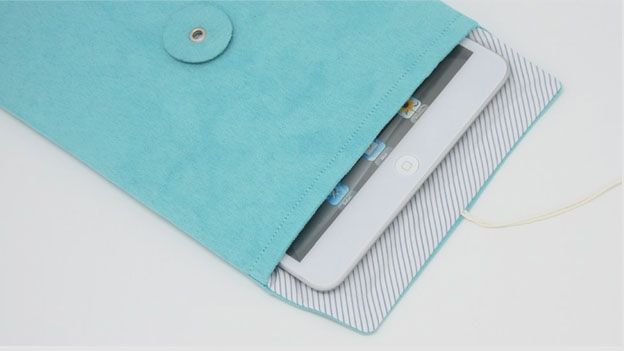 Striiiipes iPad Mini envelope