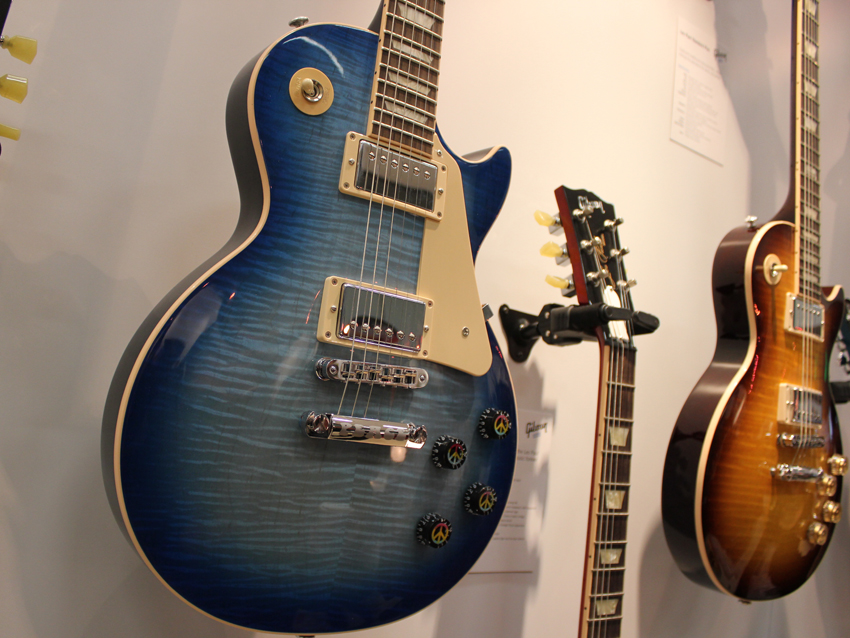 Les Paul Peace Tranquility Blue Burst