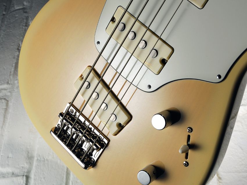 The large single-coil pickups on the Shifter are very eye-catching.