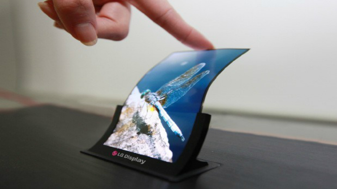 LG confirms flexible OLED coming this year