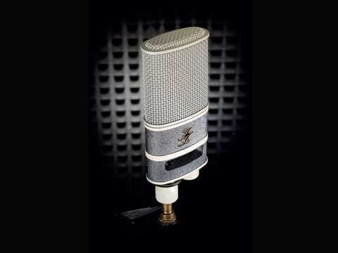 Vintage name and vintage look, but what about the V47's sound?