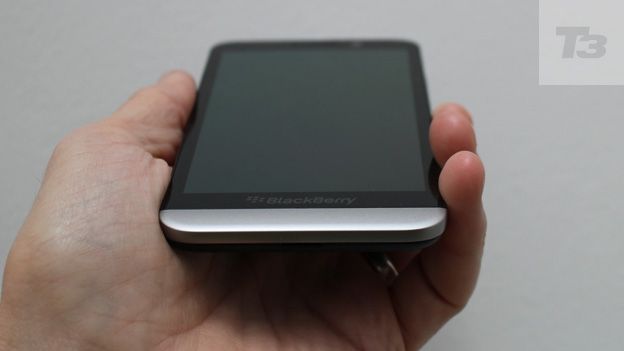 BlackBerry Z30 review