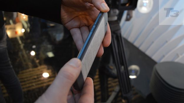 YotaPhone 2 review