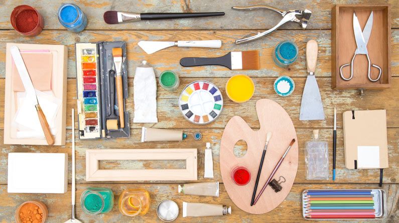 Painter Equipment List - Tools Artists Supplies Essential Artist ...