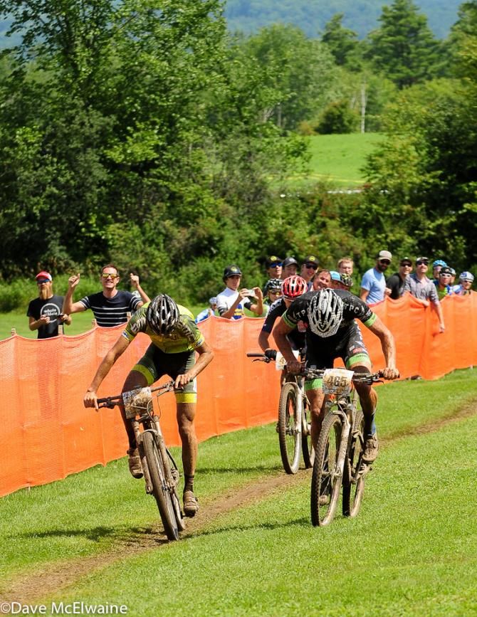 Mitch Hoke (Pros Closet) sprinting against Sepp Kuss for the win