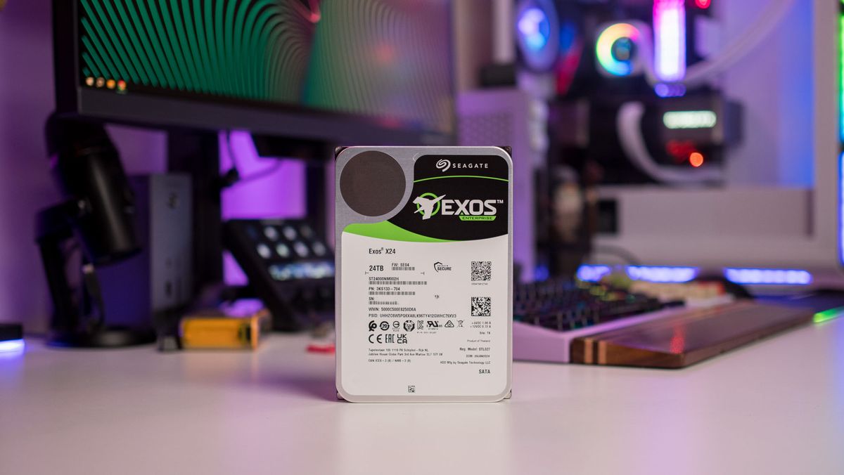 Seagate Exos X24 24TB HDD review