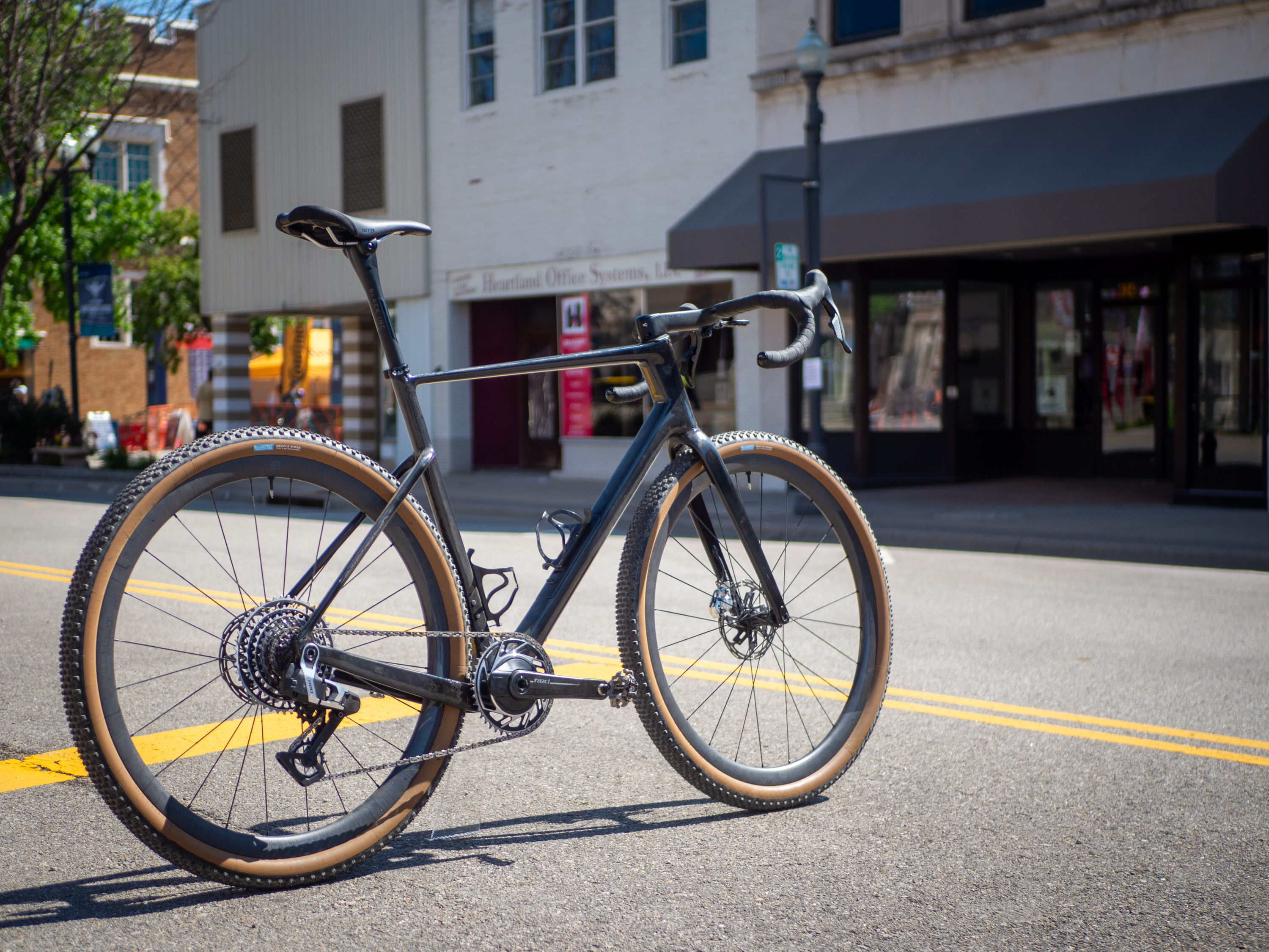 Factor Aluto gravel bike