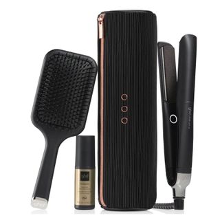 ghd Platinum+ Hair Straightener Christmas Gift Set one of the best christmas gifts for mum